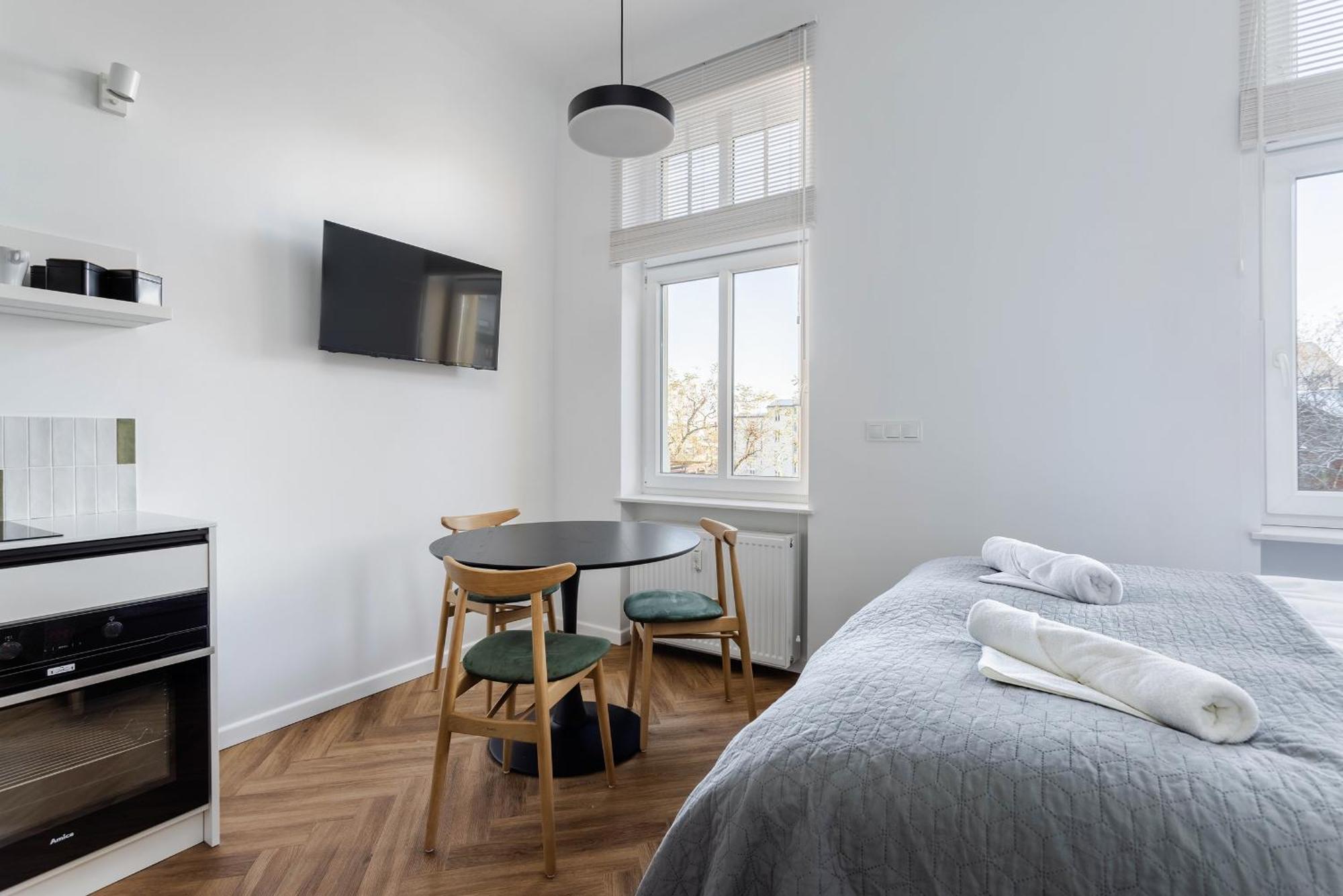 Przytulne I Komfortowe Studia Very Berry W Poznaniu By Noclegi Renters Extérieur photo