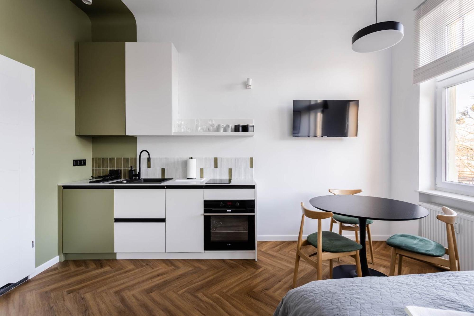 Przytulne I Komfortowe Studia Very Berry W Poznaniu By Noclegi Renters Extérieur photo