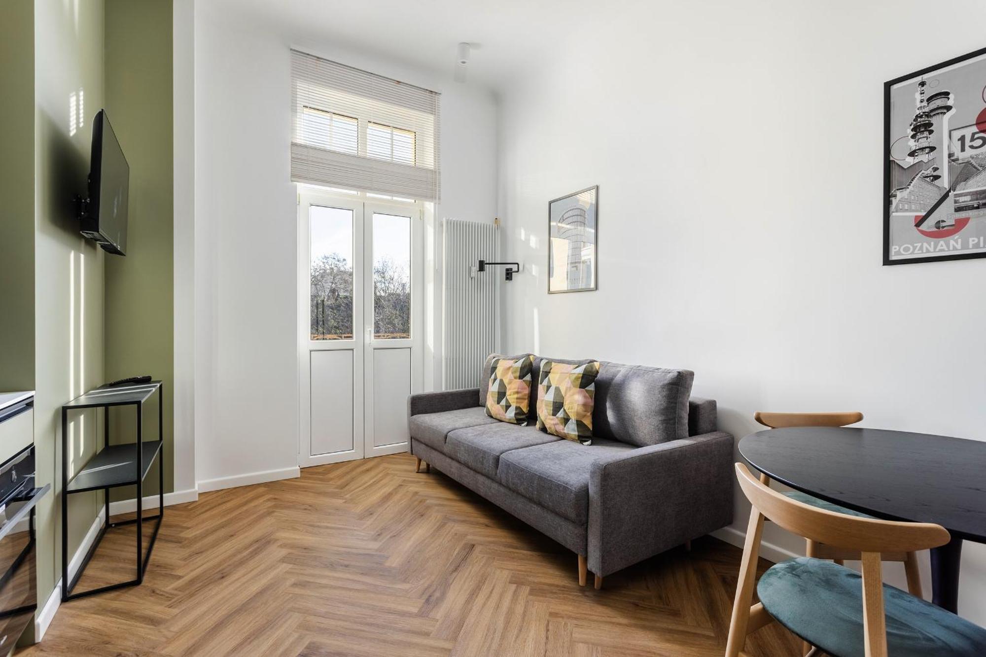 Przytulne I Komfortowe Studia Very Berry W Poznaniu By Noclegi Renters Extérieur photo