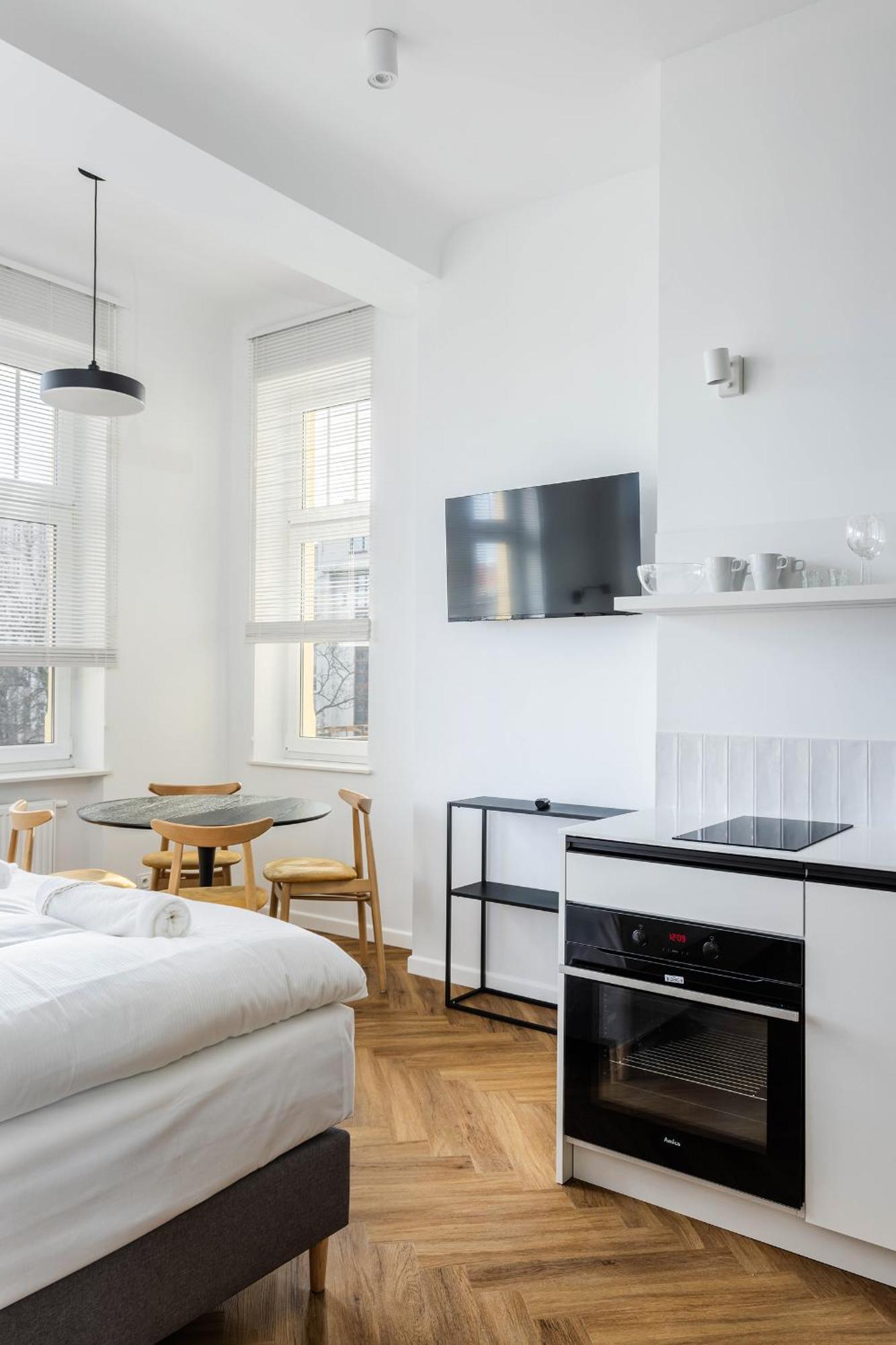 Przytulne I Komfortowe Studia Very Berry W Poznaniu By Noclegi Renters Extérieur photo